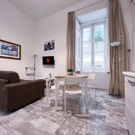 Casa Martino Formale Apartment Naples Luaran gambar